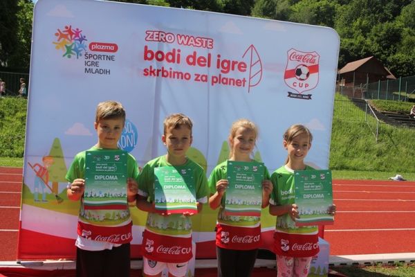 sportne-igre-mladih-tek60m-2026-zero-waste3-fotodjazbecD8CB98BB-BFD0-BD88-31E6-31054A4FCB76.jpg
