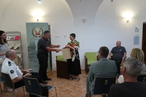 razstava-o-osamosvojitveni-vojni-mestni-muzej-krsko-088E63DB5D-EE03-25EA-056F-5270A51D59B2.webp