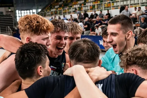 slovenija-v-polfinale-u18-075256E3C4-841B-198C-157F-2D215A8362B3.webp